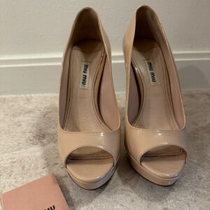 Miu Miu Nude Patent Leather Peep-toe Platform Stiletto Heels Size 6